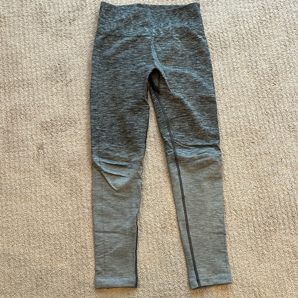 Lululemon gray color fade leggings